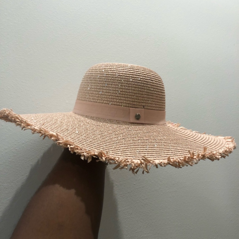 Elegant Pink Wide-Brimmed Hat